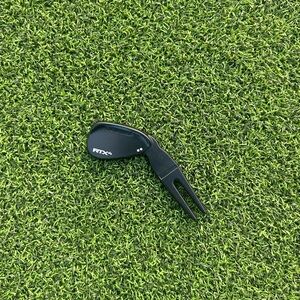 Cleveland Wedge Divot Tool